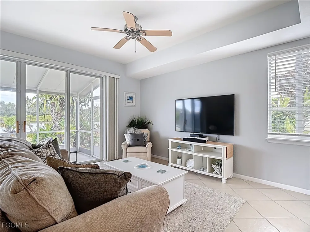 Broadhurst Loop #306 Fort Myers, FL 33919