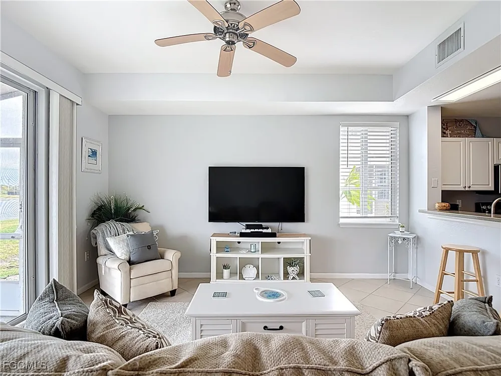 Broadhurst Loop #306 Fort Myers, FL 33919