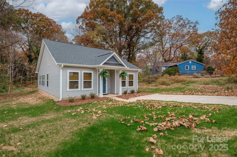 107 Robinson Street Belmont, NC 28012