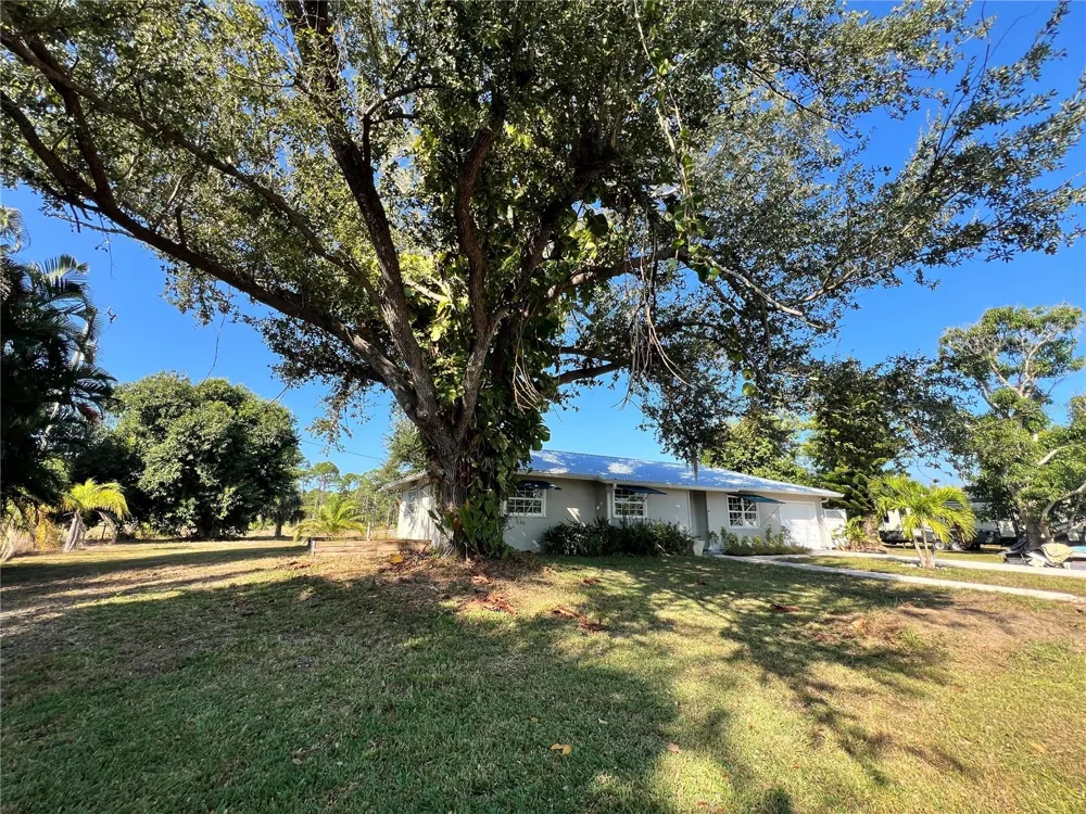 4501 ROYAL PALM RANCH DRIVE St James City, FL 33956
