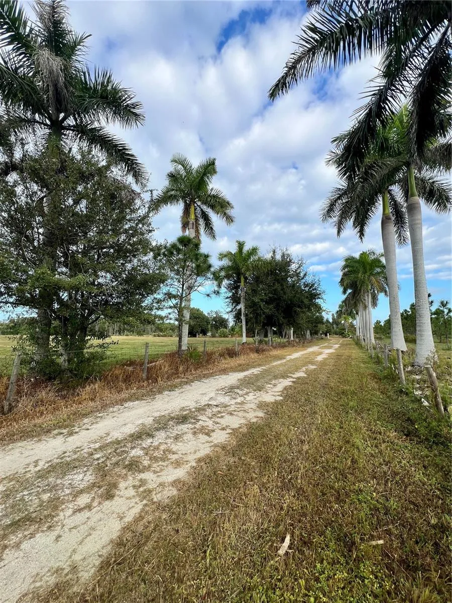 4501 ROYAL PALM RANCH DRIVE St James City, FL 33956