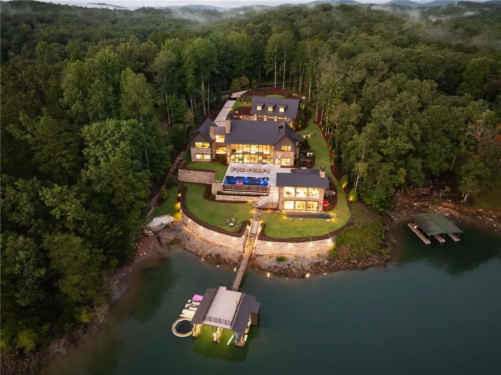 725 Rocky Point Drive Morganton, GA 30560