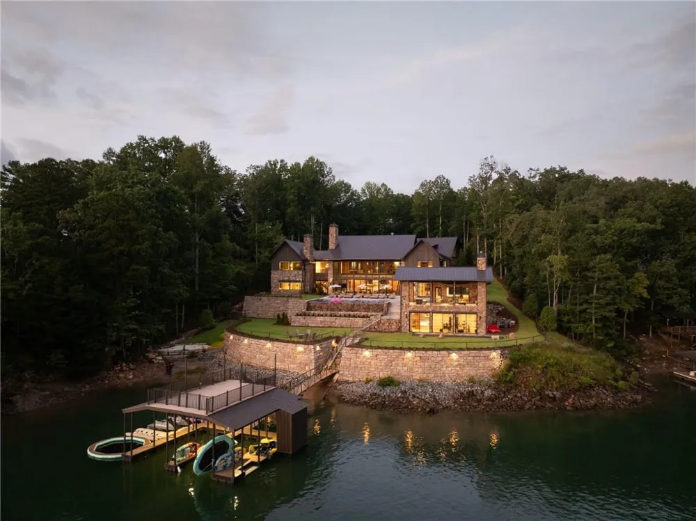 725 Rocky Point Drive Morganton, GA 30560