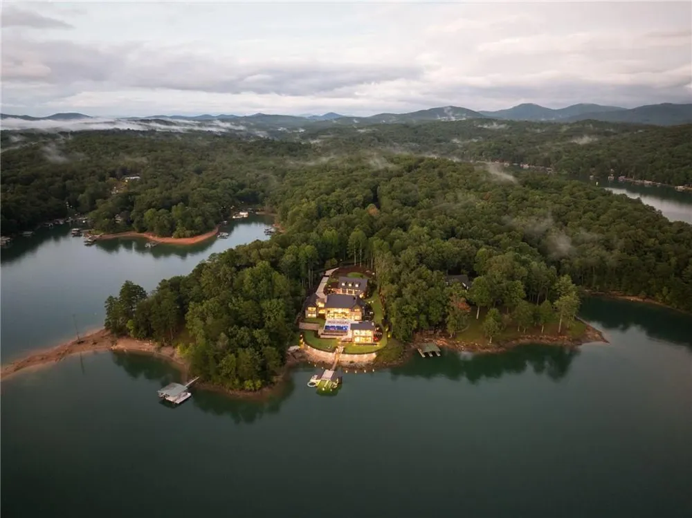 725 Rocky Point Drive Morganton, GA 30560