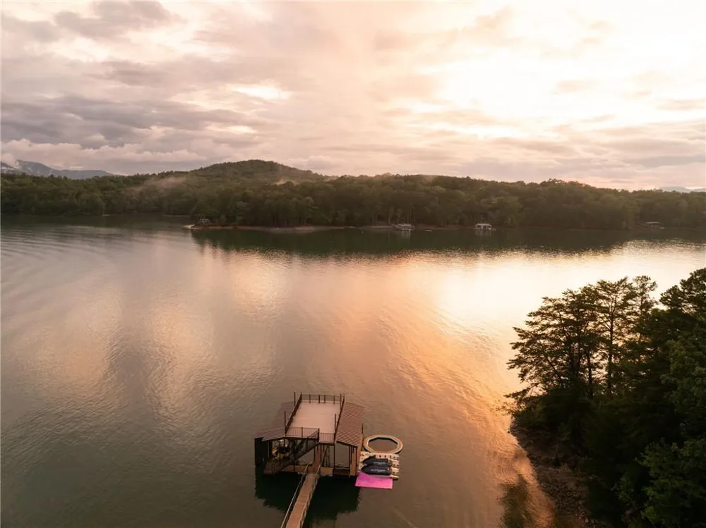 725 Rocky Point Drive Morganton, GA 30560