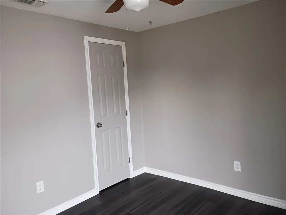 113 W 2nd Street Bishop, TX 78343