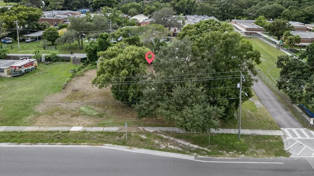 4020 579 HIGHWAY Seffner, FL 33584
