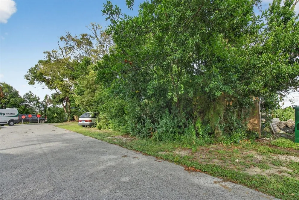 4020 579 HIGHWAY Seffner, FL 33584