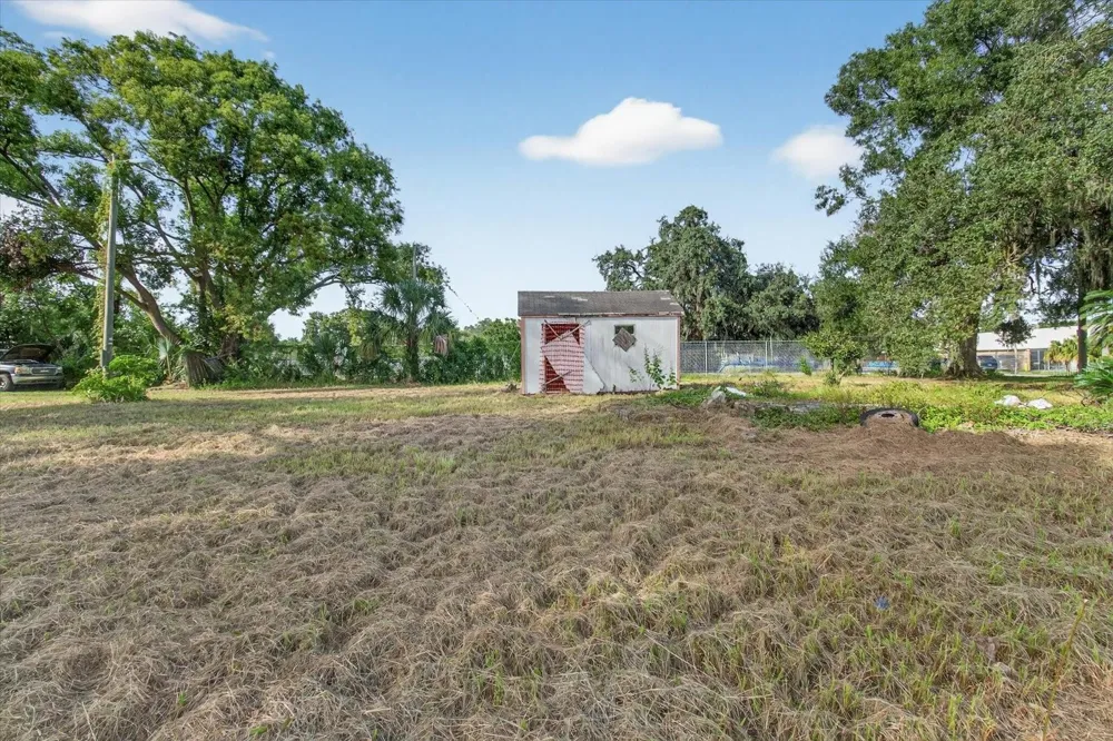 4020 579 HIGHWAY Seffner, FL 33584