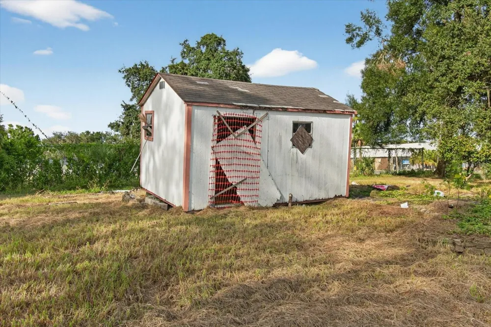 4020 579 HIGHWAY Seffner, FL 33584