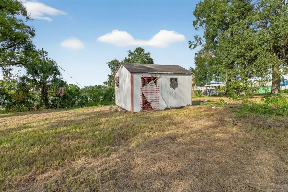 4020 579 HIGHWAY Seffner, FL 33584