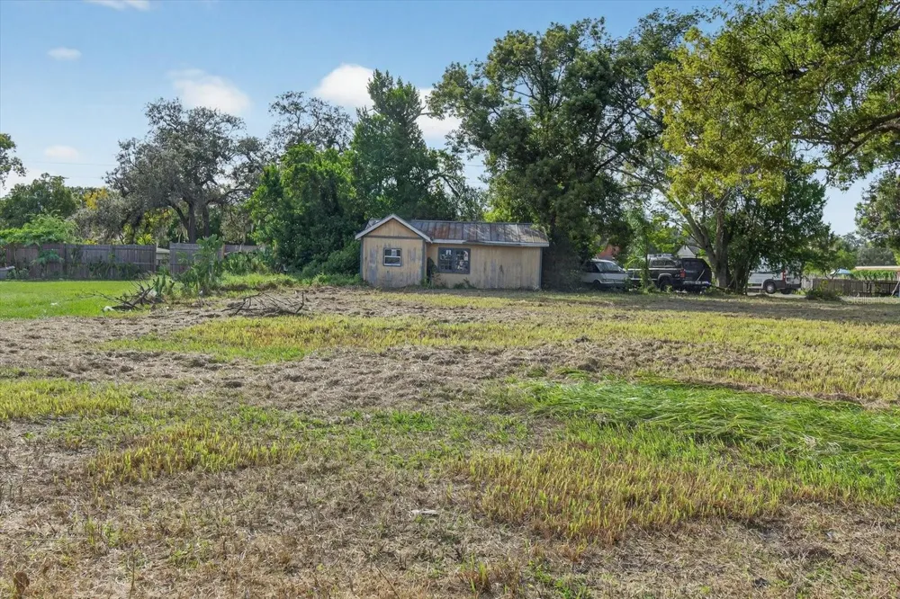 4020 579 HIGHWAY Seffner, FL 33584