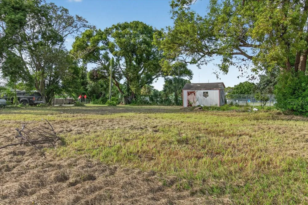 4020 579 HIGHWAY Seffner, FL 33584