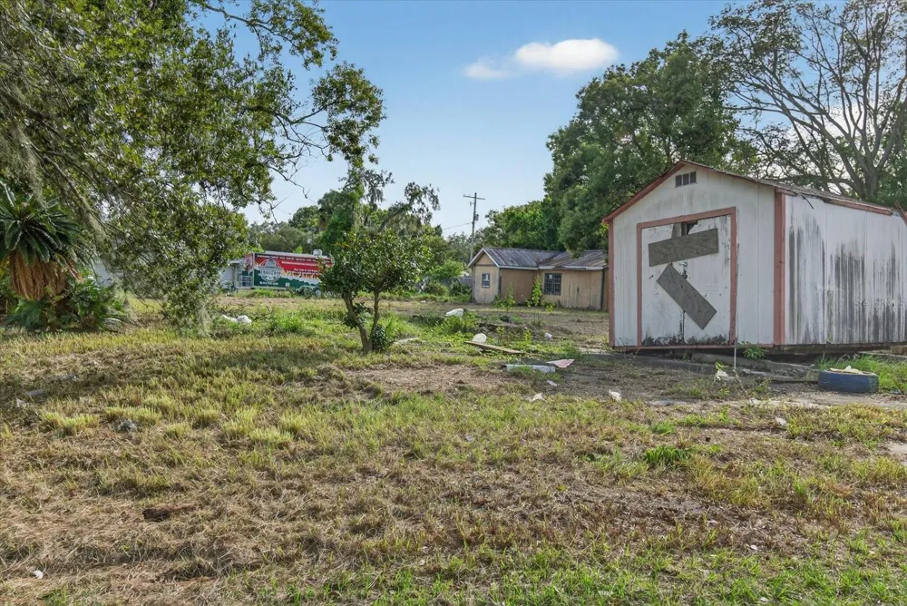 4020 579 HIGHWAY Seffner, FL 33584