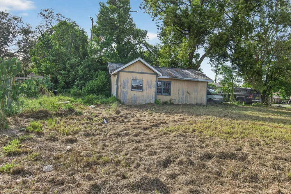 4020 579 HIGHWAY Seffner, FL 33584