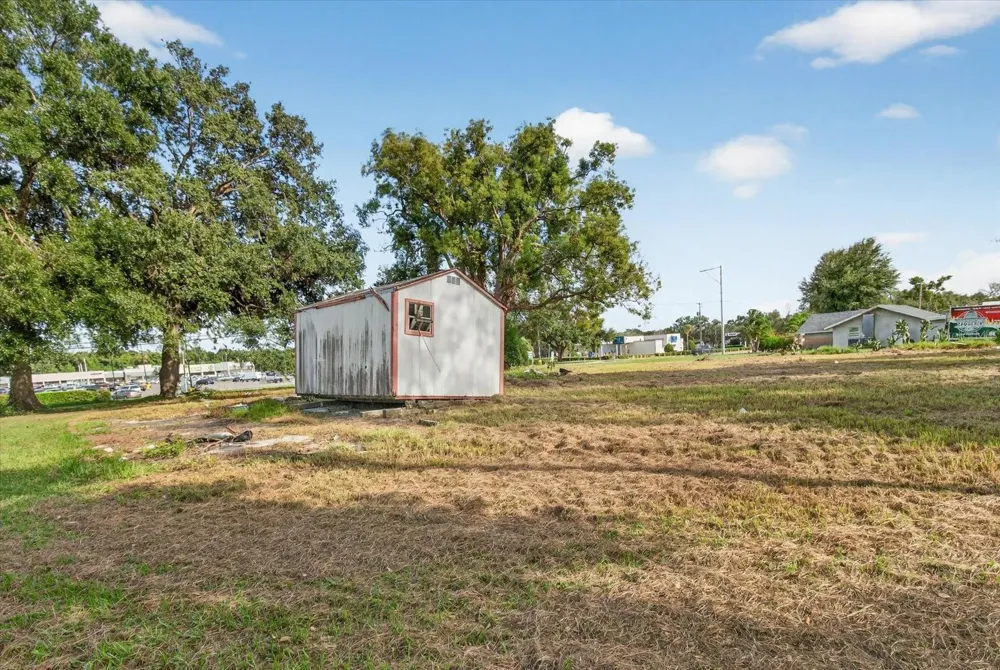 4020 579 HIGHWAY Seffner, FL 33584
