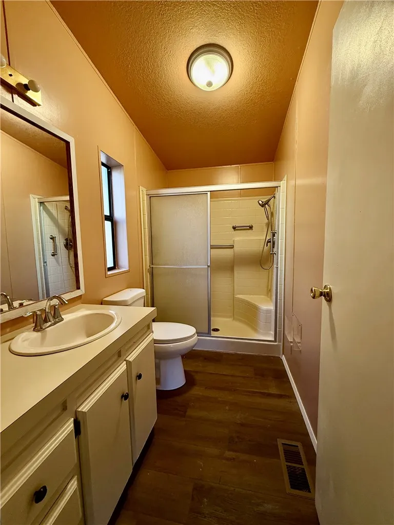 5277 Hwy 49 #207 Mariposa, CA 95338