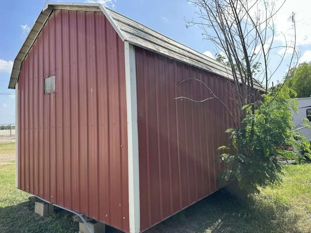 826 Avenue C Sinton, TX 78387