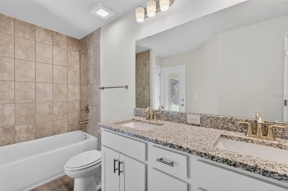 37298 HIDDEN VIEW CIRCLE Dade City, FL 33523