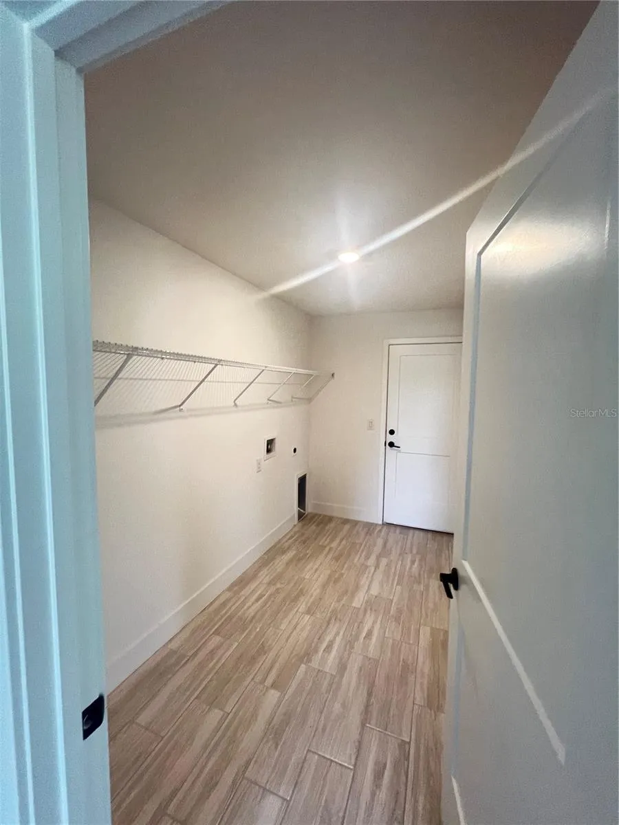 37041 HIDDEN VIEW CIRCLE Dade City, FL 33523