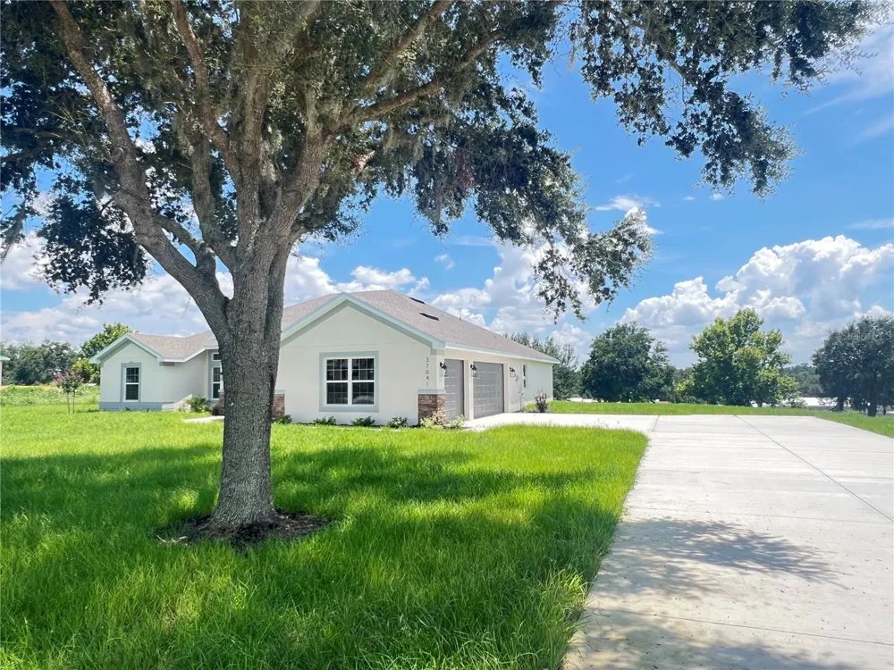 37041 HIDDEN VIEW CIRCLE Dade City, FL 33523