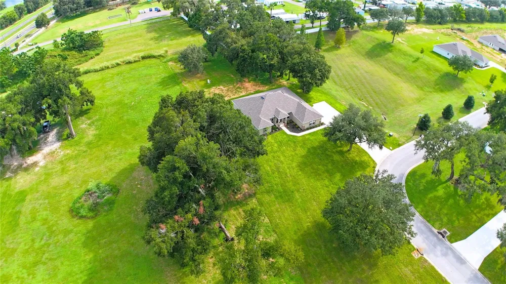 37041 HIDDEN VIEW CIRCLE Dade City, FL 33523