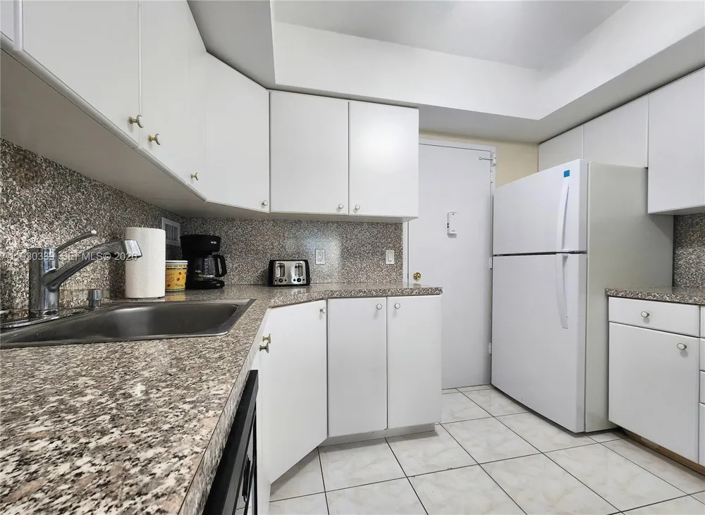 3505 S Ocean Dr #508 Hollywood, FL 33019