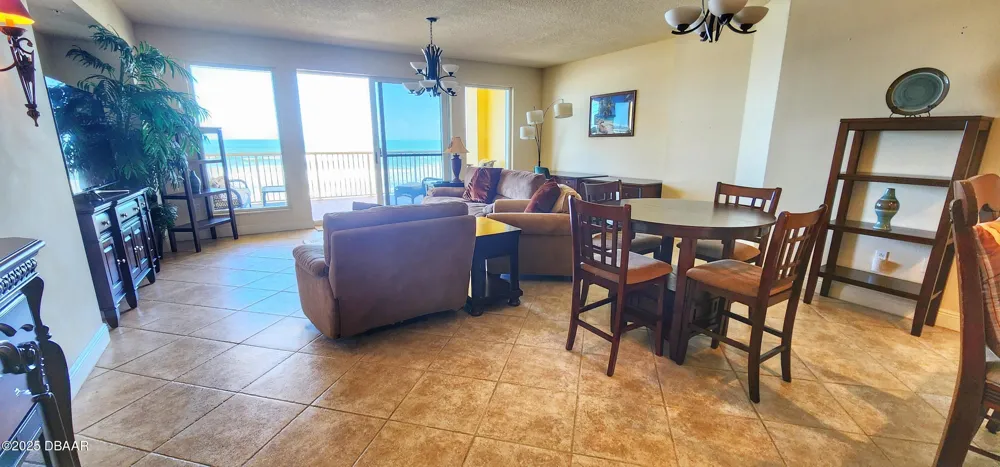 2901 S Atlantic Avenue #402 Daytona Beach Shores, FL 32118
