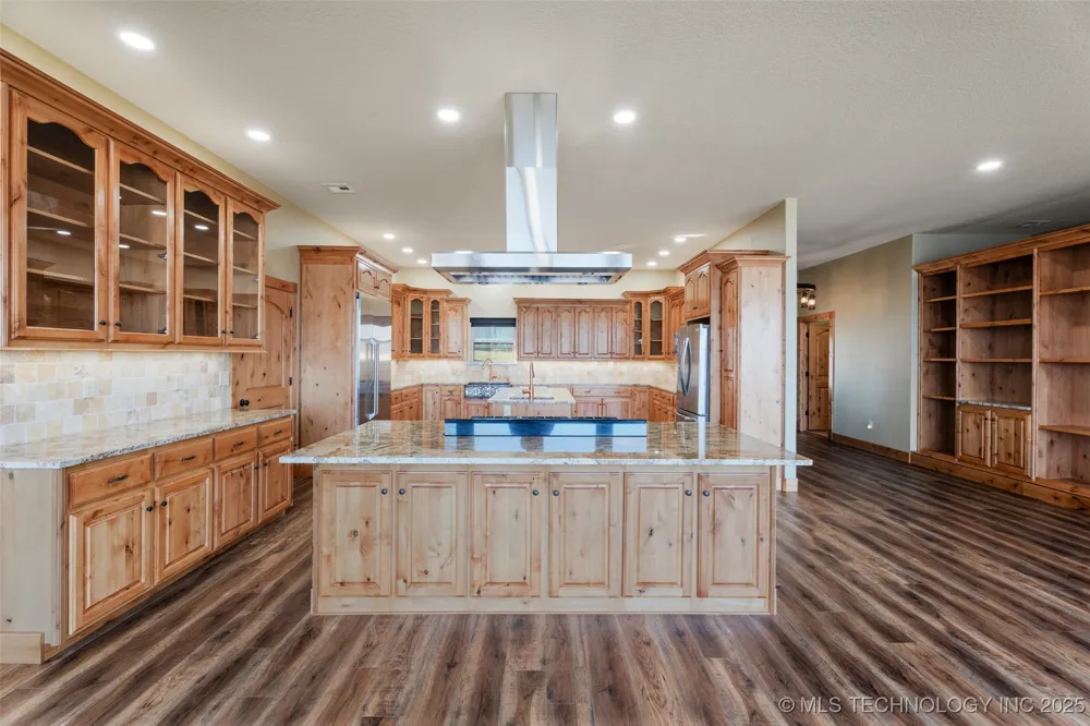 64521 E 256 PLACE Grove, OK 74344