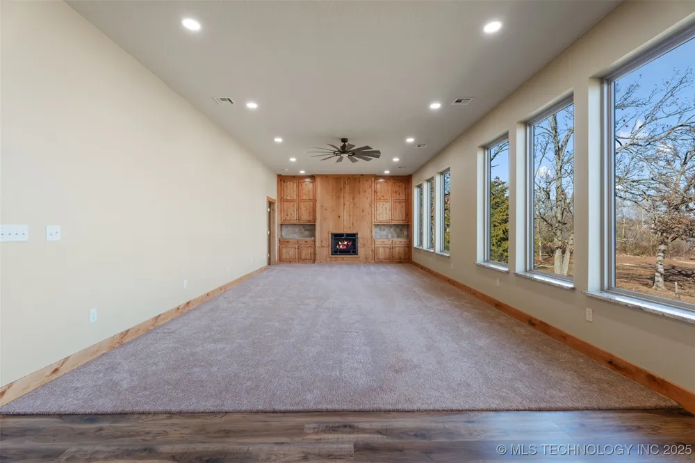 64521 E 256 PLACE Grove, OK 74344