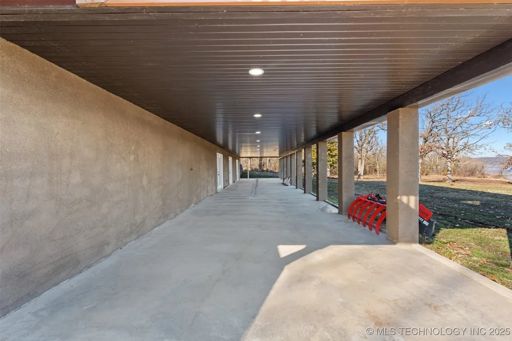 64521 E 256 PLACE Grove, OK 74344