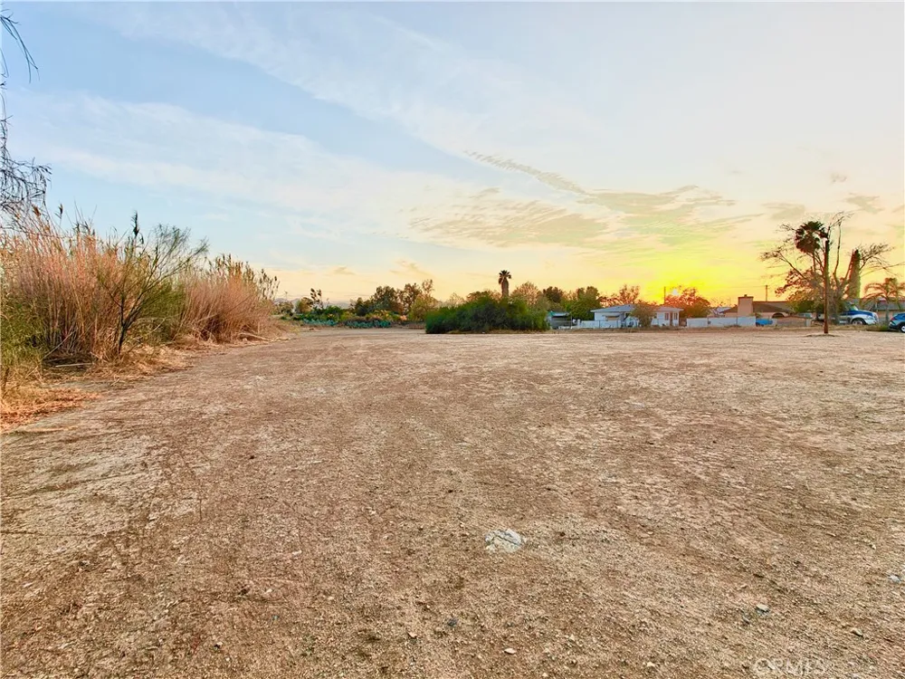 Mission Boulevard Jurupa Valley, CA 92509