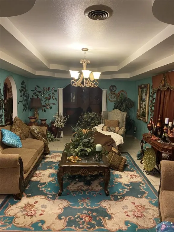 706 E Hill Avenue Alice, TX 78332