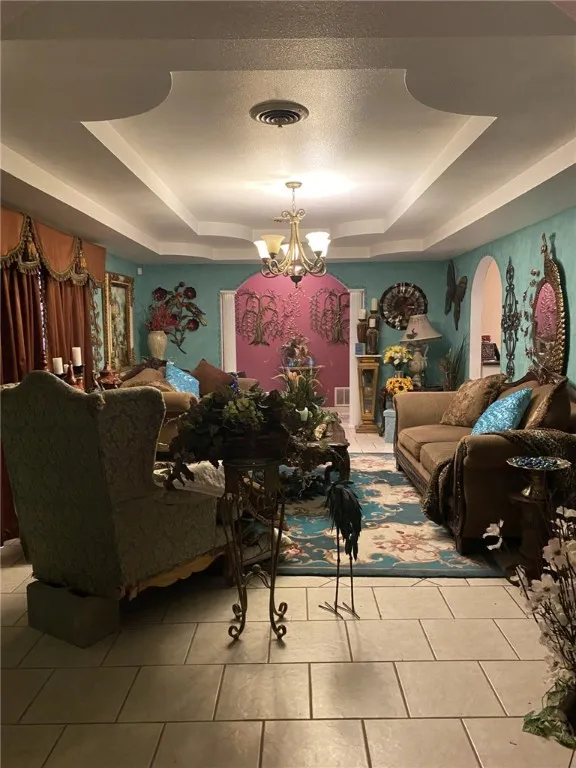 706 E Hill Avenue Alice, TX 78332