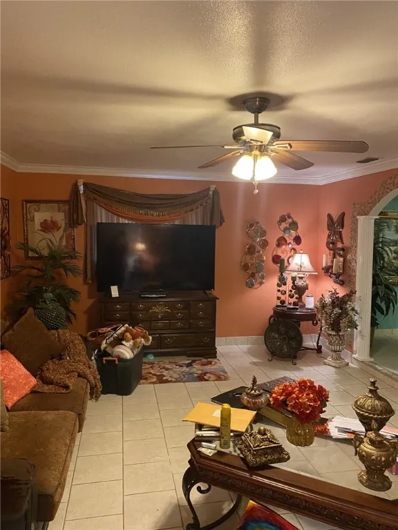 706 E Hill Avenue Alice, TX 78332