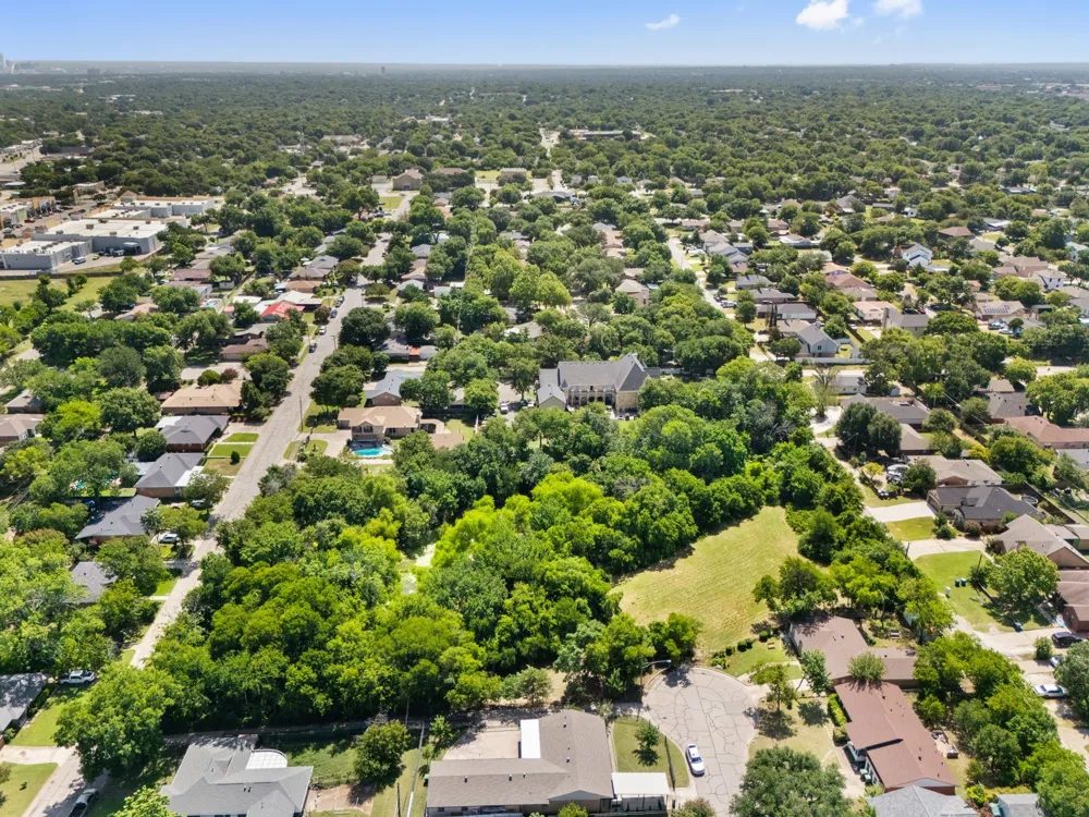 1 Ott Circle Cockrell Hill, TX 75211