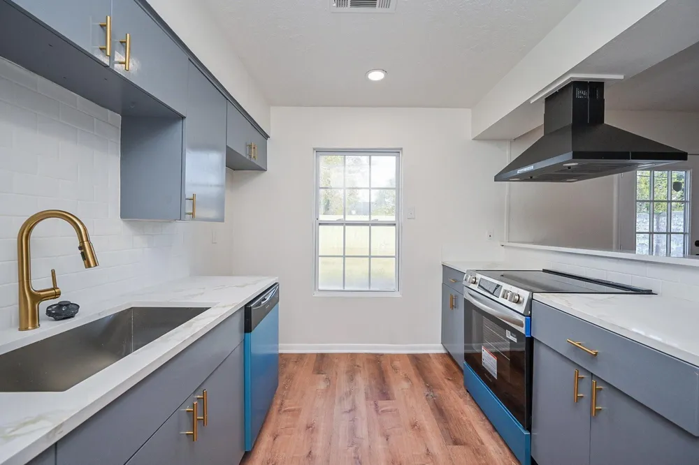 3730 Heatherbrook Drive