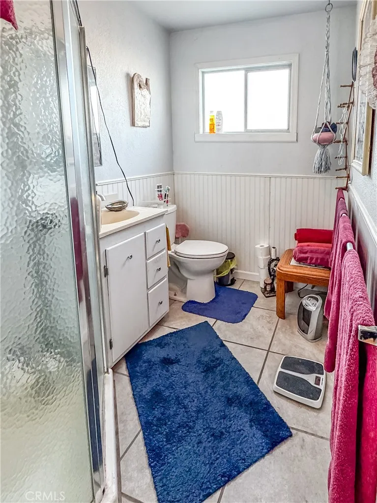 1415 Tamarack Lane Needles, CA 92363