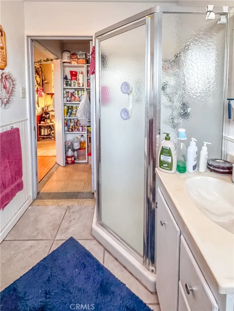 1415 Tamarack Lane Needles, CA 92363