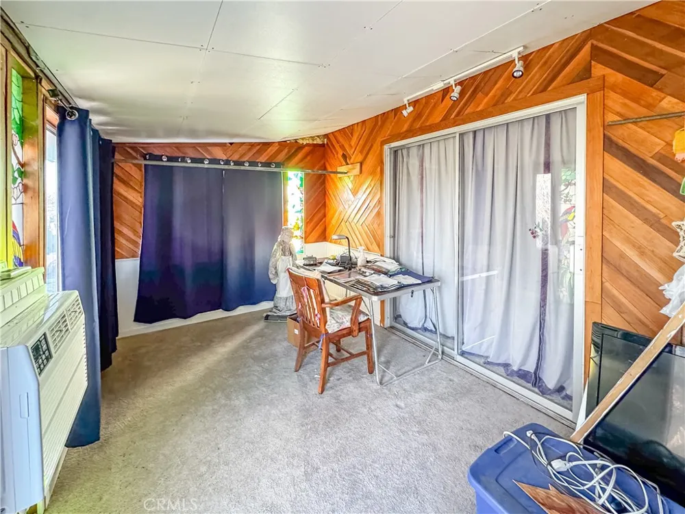 1415 Tamarack Lane Needles, CA 92363