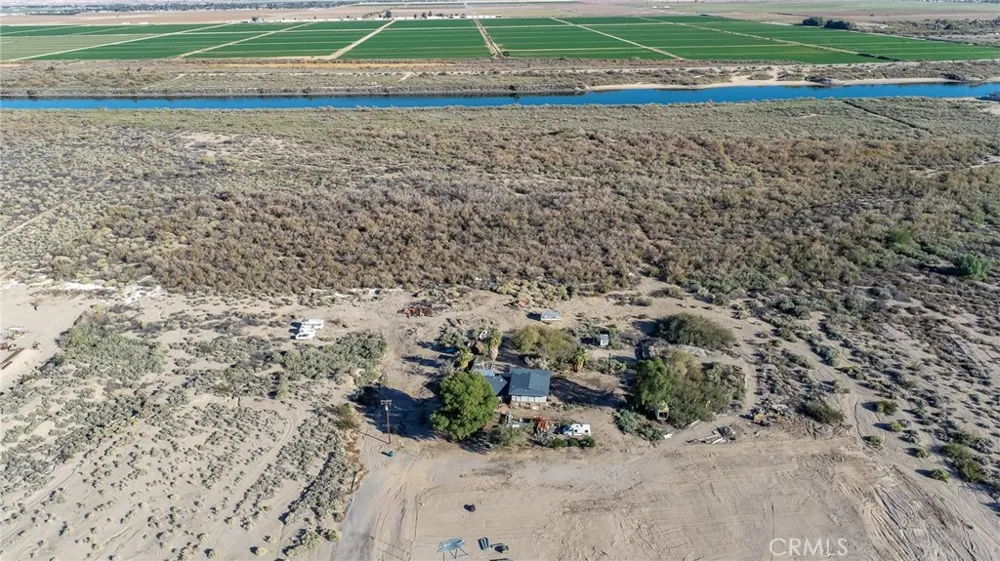 1415 Tamarack Lane Needles, CA 92363
