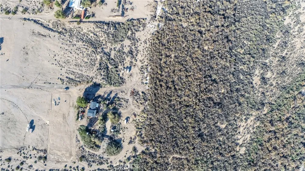 1415 Tamarack Lane Needles, CA 92363