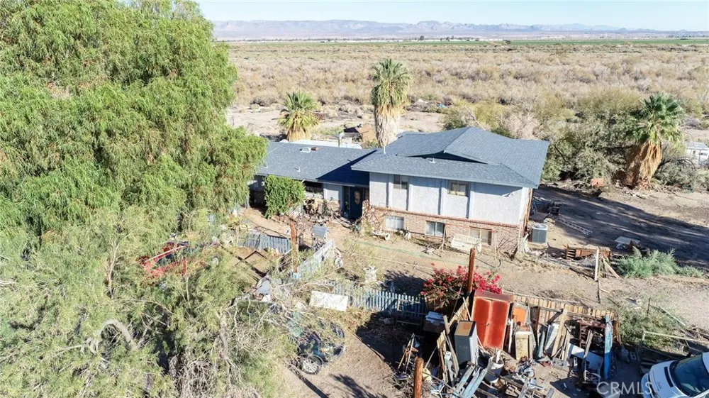 1415 Tamarack Lane Needles, CA 92363