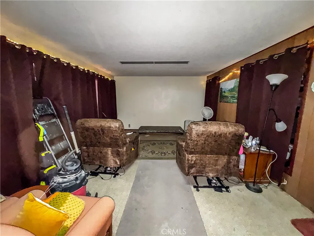 1415 Tamarack Lane Needles, CA 92363
