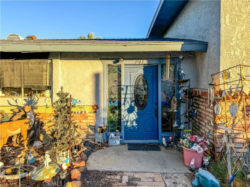 1415 Tamarack Lane Needles, CA 92363