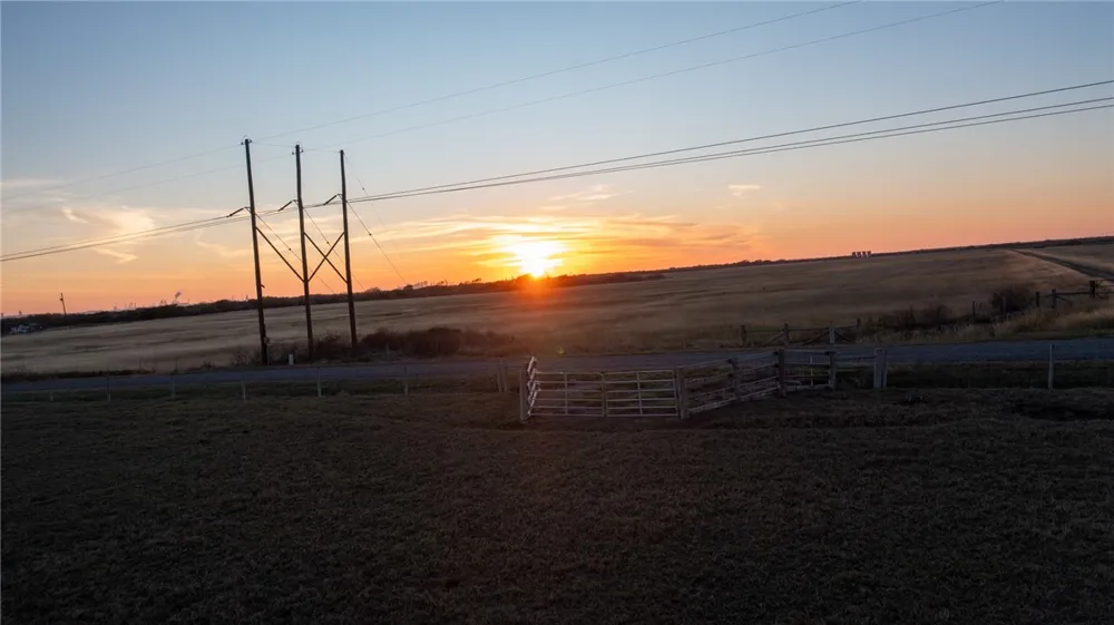 2540 County Road 3161 Taft, TX 78390