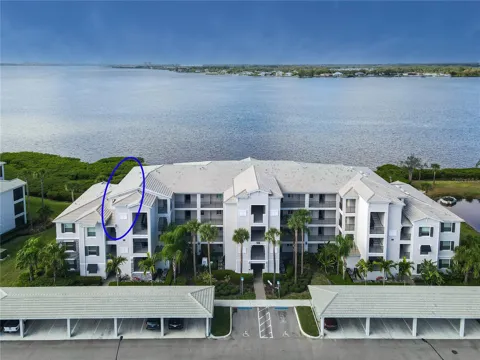 1030 TIDEWATER SHORES LOOP #401