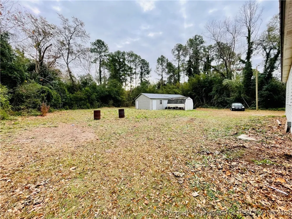 405 S Austin Street S Maxton, NC 28364