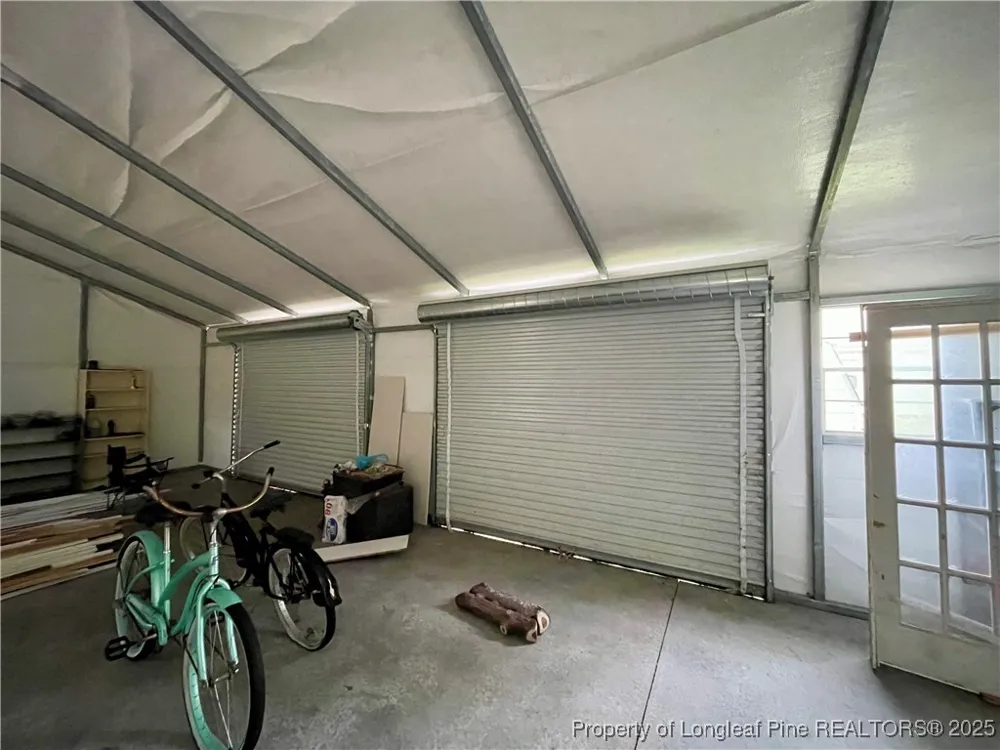 405 S Austin Street S Maxton, NC 28364
