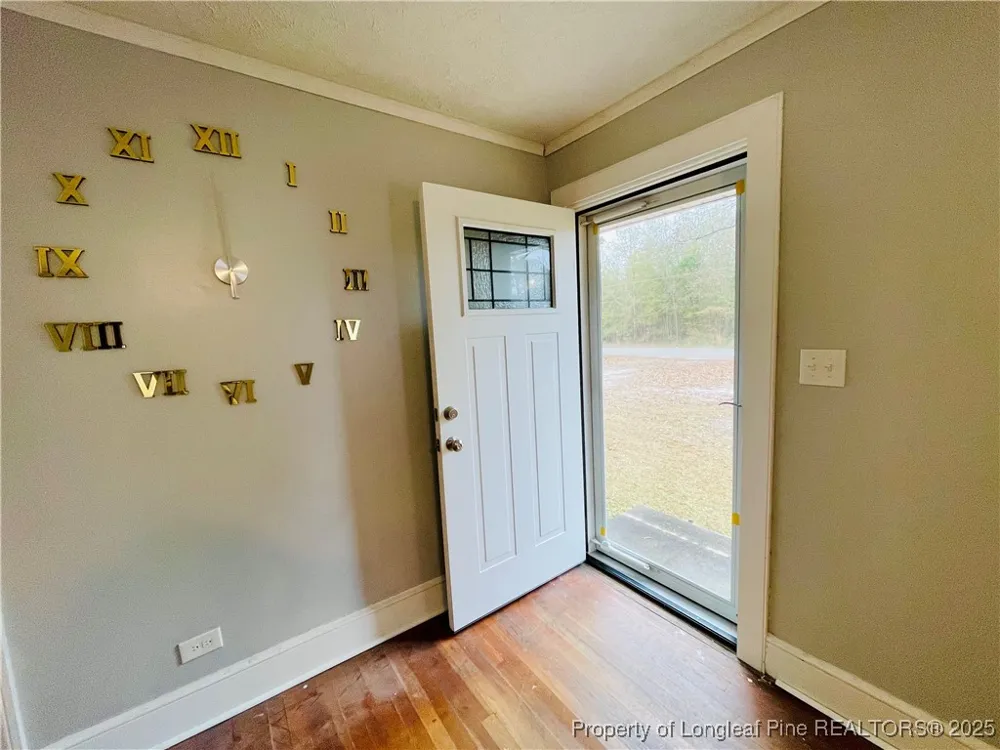 405 S Austin Street S Maxton, NC 28364